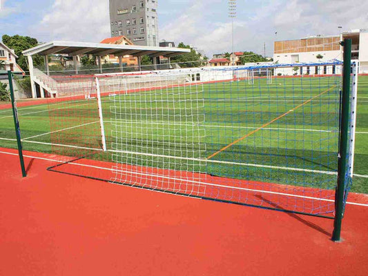 Mâts arrière prémium pour but de foot à 8 et à 11